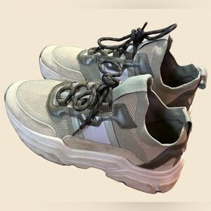 H&M Chunky Platform Sneakers Olive Green Beige Mesh Women’s Size 8